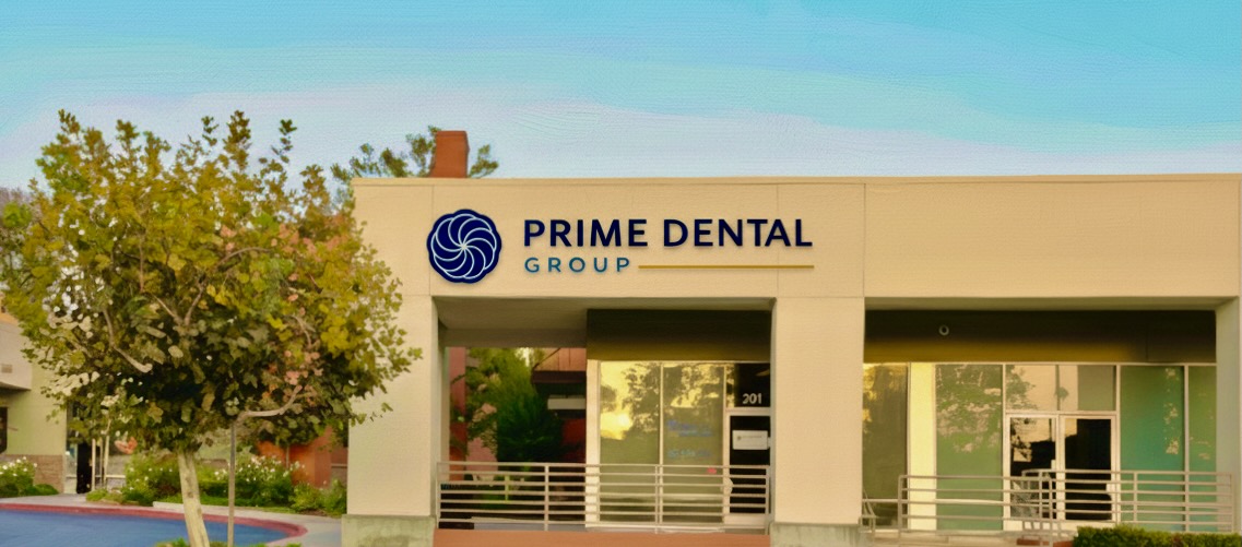 Santa Clarita clinic hero background